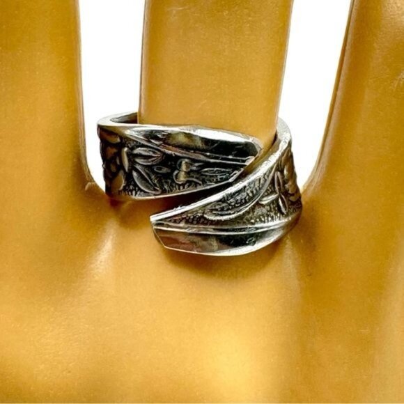 Artisan Floral Roses Ring Made of Japan National Stainless Steel Spoon Size 7 - Picture 3 of 17
